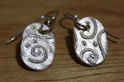 Enspiraled Oval Earrings